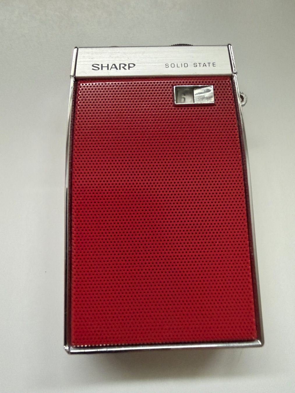 Sharp Radio: Sharp Taschenradio Solid State , Versand möglich – Difettoso da Langnau am Albis venduto da Danig0