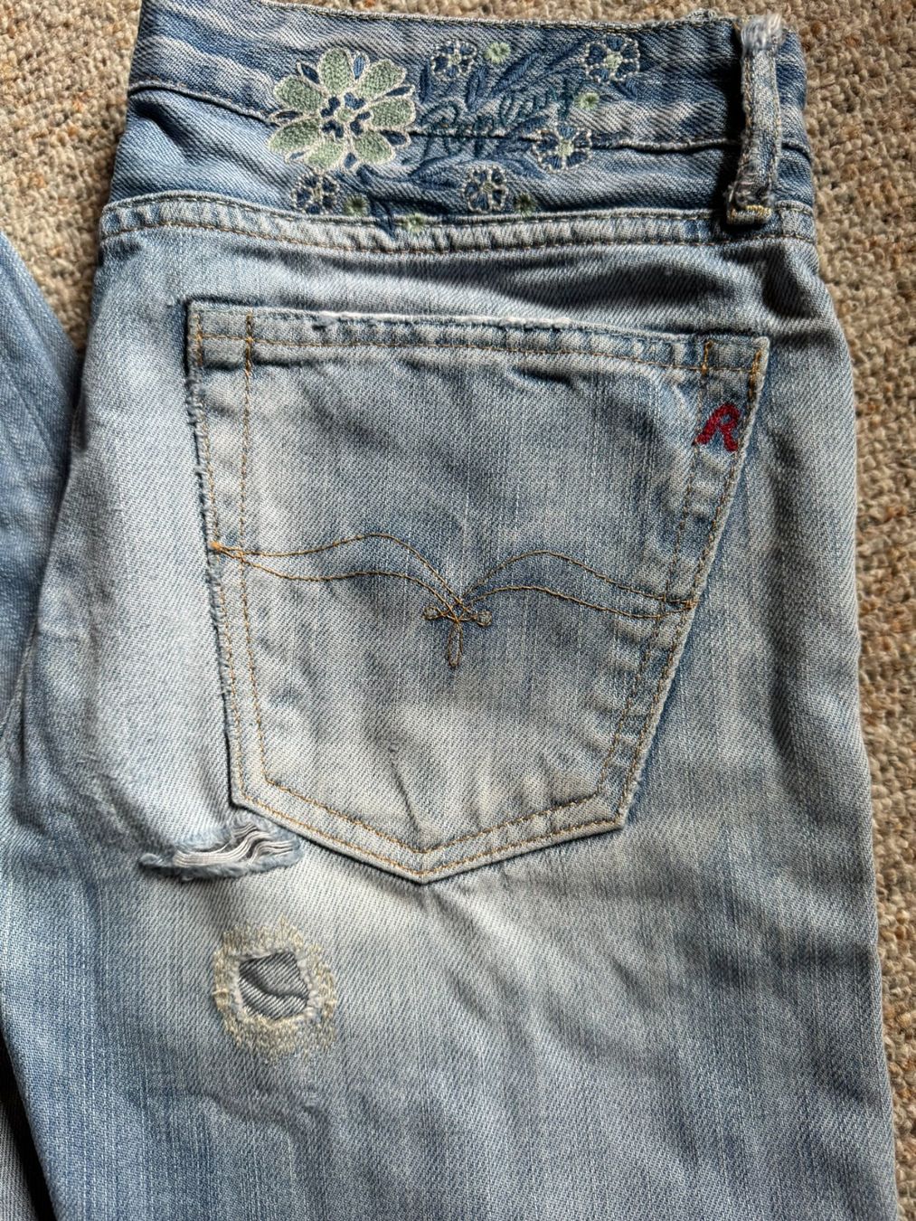 Replay Jeans: Replay Jeans Wendie hellblau W25 – Gebraucht aus Unterseen von bid2buy 6