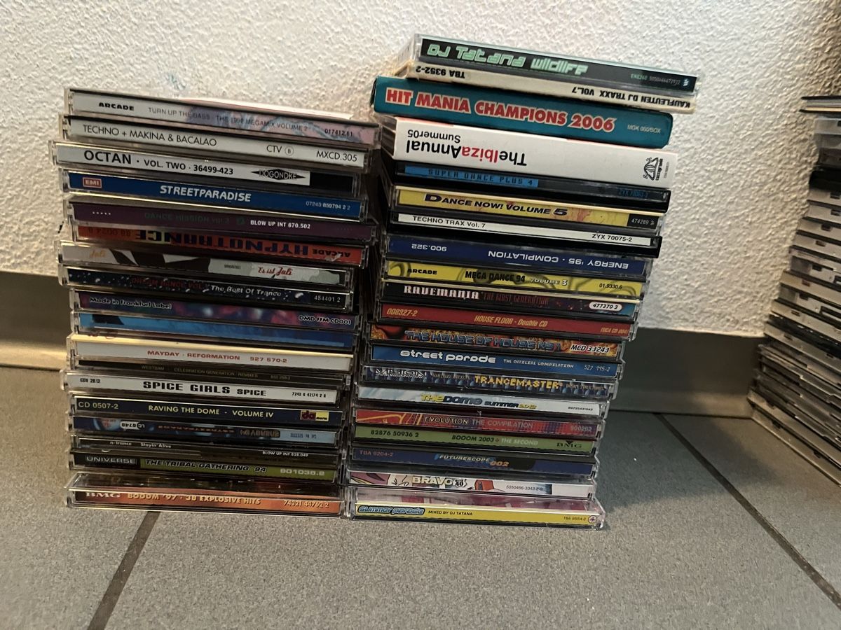 CD: 38 CD Raccolta Dance Vari Artisti – Usato da Chiasso venduto da fairy81 1