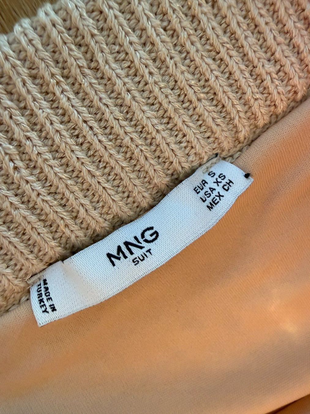 Mango Jupes: Spende Theodora Stiftung - Mango Strickrock Fransen - Gr S – D'occasion à Fällanden par La_Natie 3