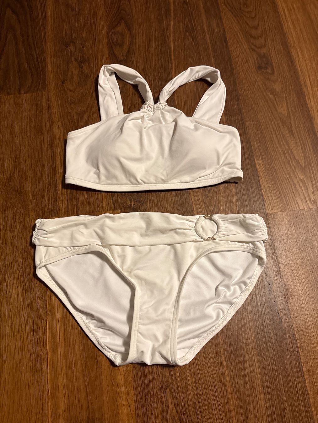 Michael Kors Maillots de bain & Bikinis: Michael Kors Bikini Gr S/M weiss – D'occasion à Richterswil par ZueriLake2