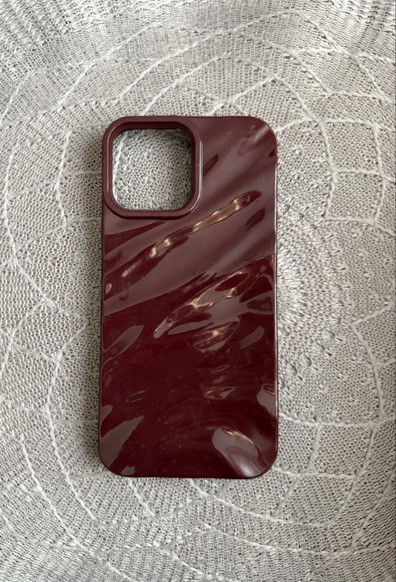 Coques & Protection écran: IPhone 16 Pro Max Cover Handyhülle – D'occasion à Dietwil par kim_9ntv