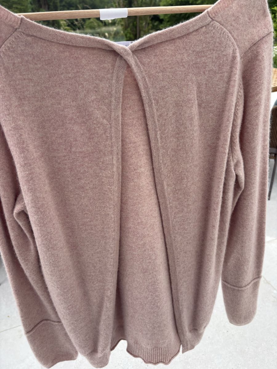 Repeat Maglioni & Felpe: Feinste Kaschmir Wolle Pullover V-Ausschnitt Gr 40 Frühlings – Nuovo (secondo la descrizione) da Hinterkappelen venduto da AlexBaumann80 2