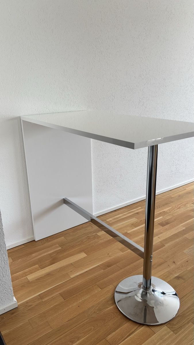 Tavoli: Bartisch + Barstühle – Usato da Basel venduto da Lorena.mb 1