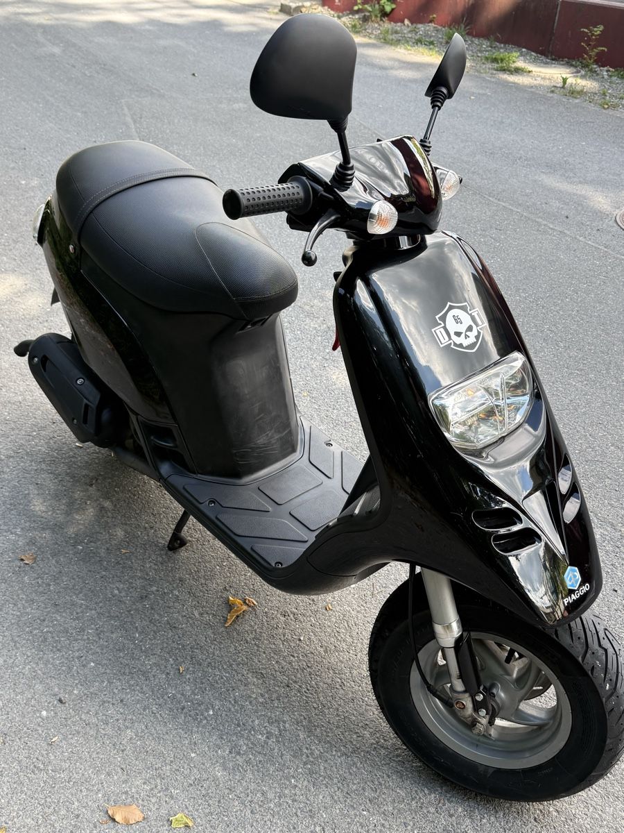 Piaggio Scooters: Piaggio Typhoon X50 – D'occasion à Rotkreuz par Datoro 4