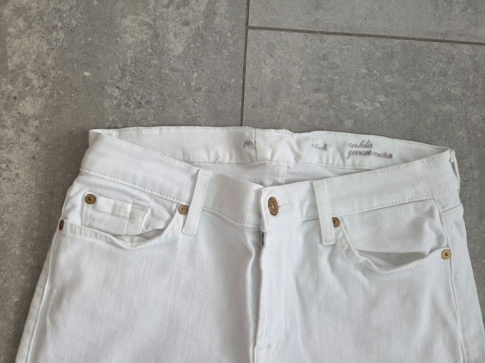 Mankind Jeans: schöne Jeans seven, 7 for all mankind – Usato da Wiesendangen venduto da Sinhuk 1