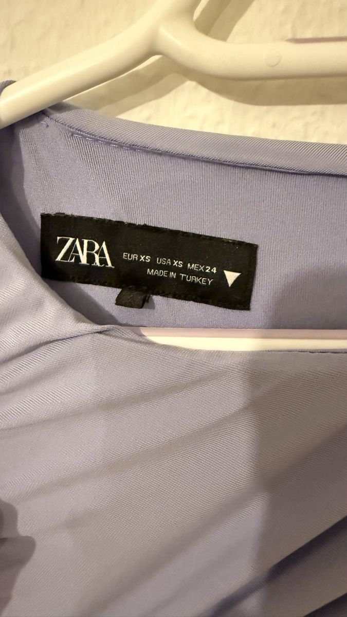 Zara Kleider: Zara Maxikleid – Grösse XS – Neu (gemäss Beschreibung) aus Schlieren von tub_9jm7 1
