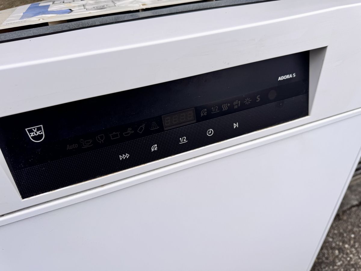 Machines à laver la vaisselle: V-Zug Geschirrspüler 55cm – D'occasion à Horw par dancav 4