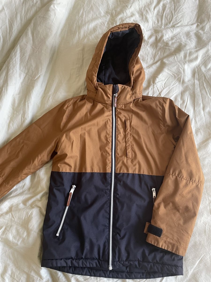 H&M Vestes & Manteaux: Jacke 146 – D'occasion à Zürich par Mothai