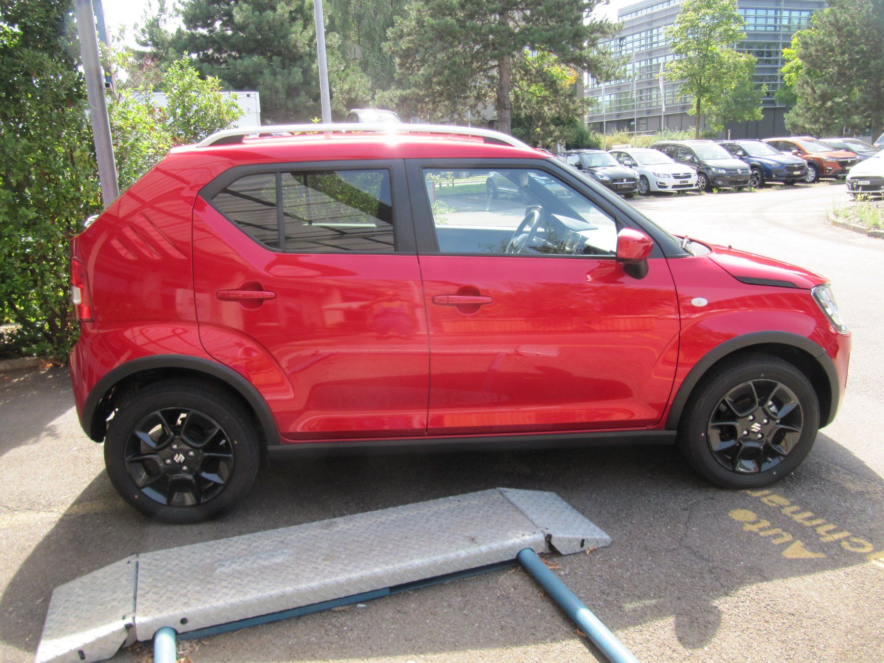 Suzuki Automobili: Suzuki Ignis 1.2 4x4 – Usato da Rotkreuz venduto da auto-bachmann 3