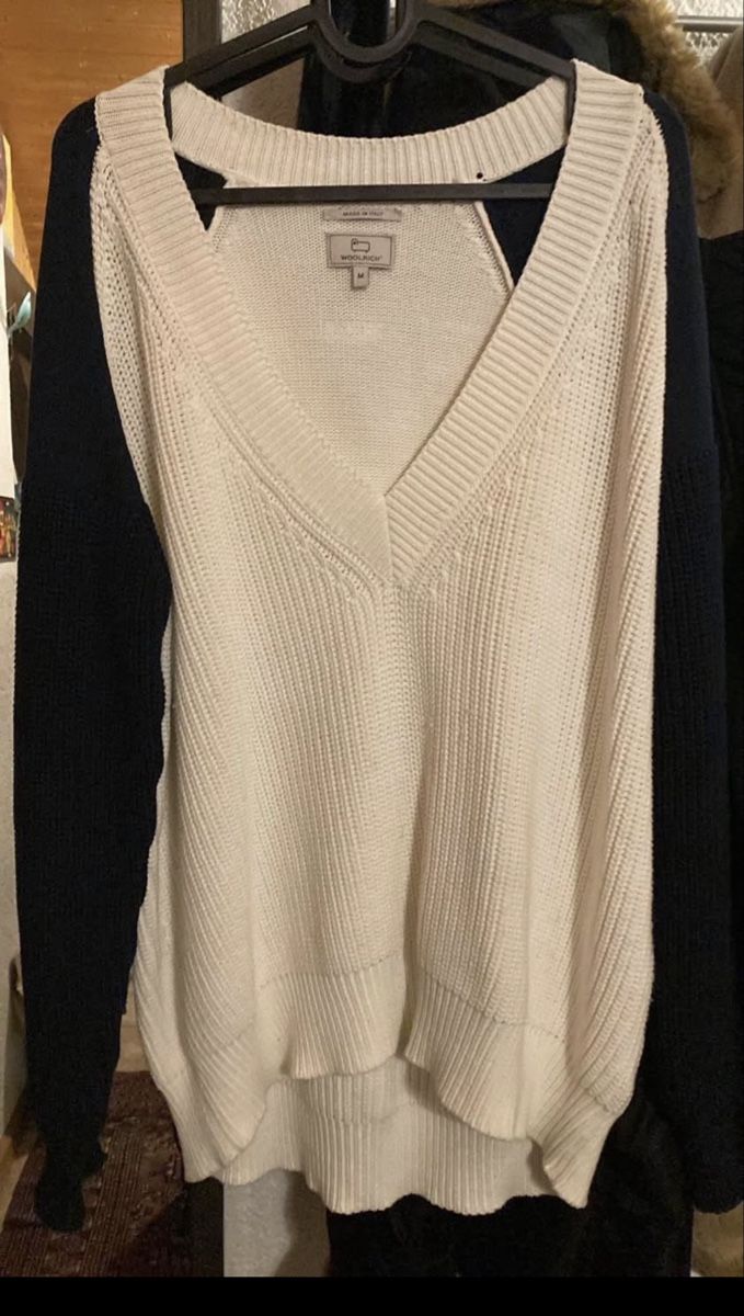 Woolrich Pulls & Sweat-shirts: Woolrich pull-over – D'occasion à St-Maurice par cry_tgq8