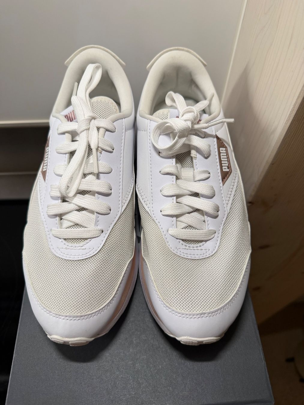 Puma Scarpe da donna: PUMA Damenschuhe – Nuovo (secondo la descrizione) da Brüttisellen venduto da ako_7mlf