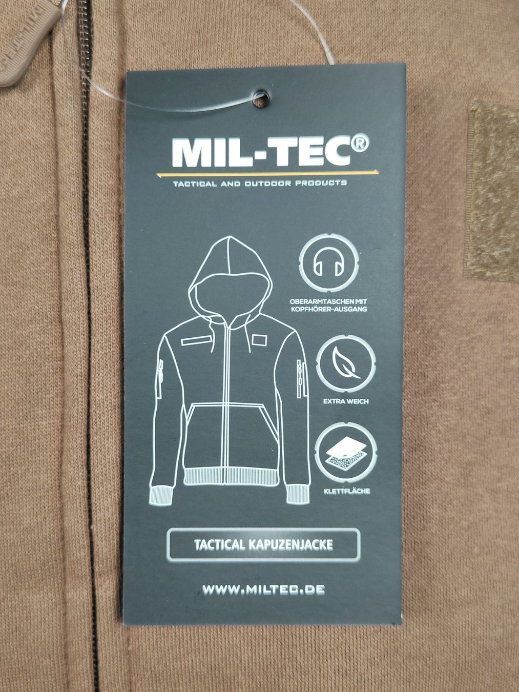 Uniformi: Tactical Kapuzenjacke, coyote, Grösse L – Usato da Bauma venduto da SwissMilitaria 2