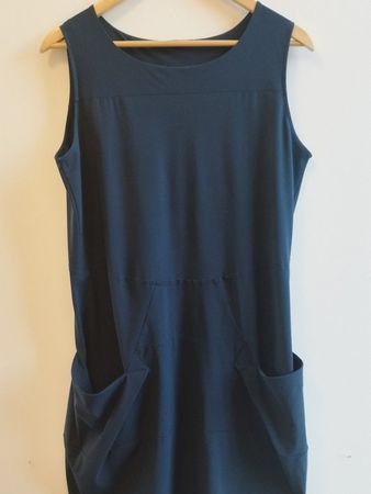 Zeitlos by Luana, 38/40 Sommer-Kofferkleid, dunkelblau