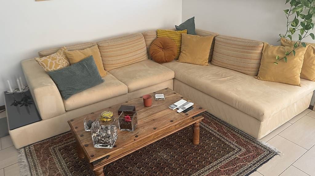 Divani: Divano ad angolo  300 × 235 cm – Usato da Bedano venduto da sac_gw7m