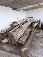 Holzbretter & Bohlen  zum Bauen oder als Brennholz