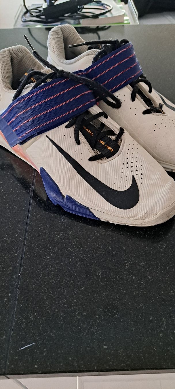 Nike Scarpe da uomo: Chaussures musculation Nike, weightlifting, haltero – Usato da Hombrechtikon venduto da Atroms47 3
