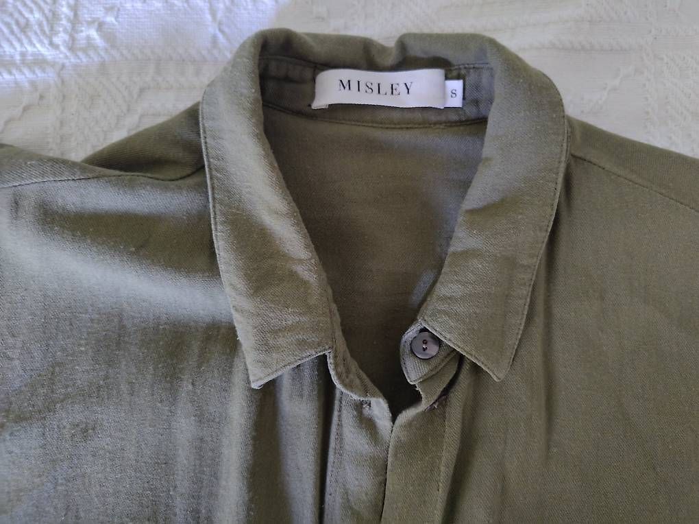 Chemisiers: Olivefarbene Bluse Misley Grösse S Weiter/oversize Schnitt – D'occasion à Bern par ola_lps2 1