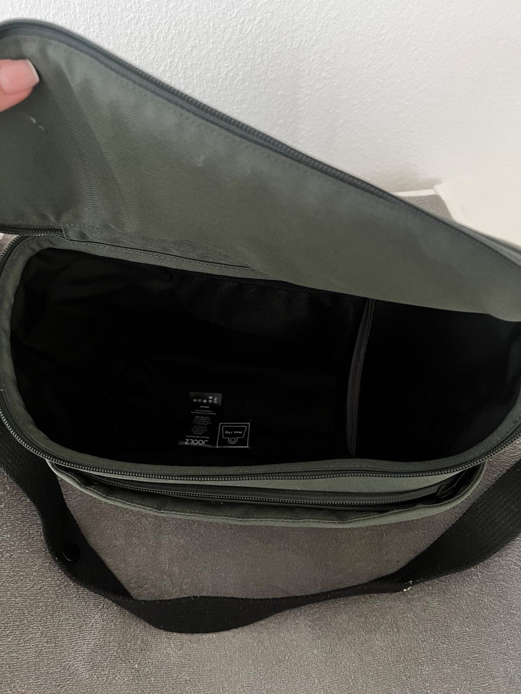 Joolz Borse & Zaini: Joolz Organizer forest green, Kinderwagen Tasche – Usato da St. Gallen venduto da sunnySG 1