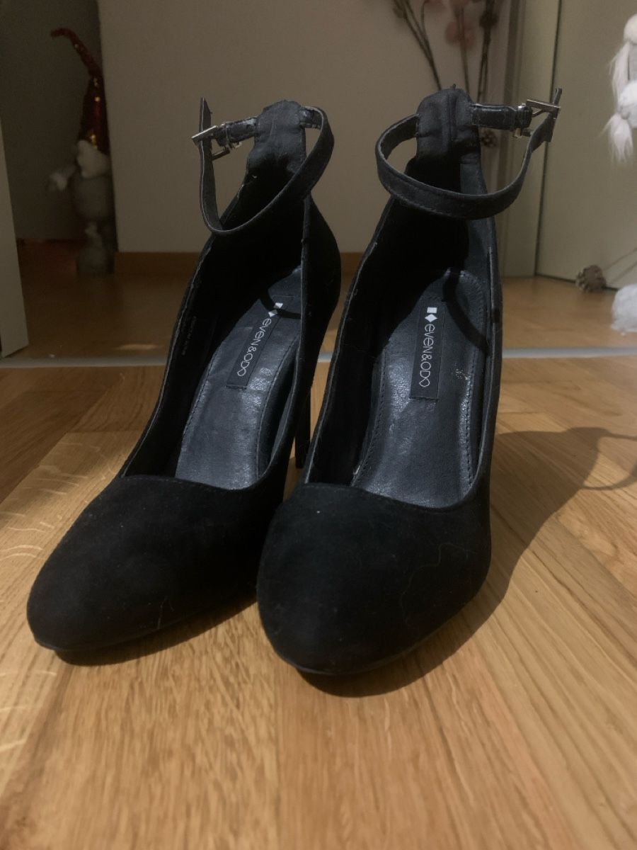 Chaussures femmes: Escarpins noirs élégants avec bride, taille 38 🔥 – D'occasion à Mex VD par Venum93 3