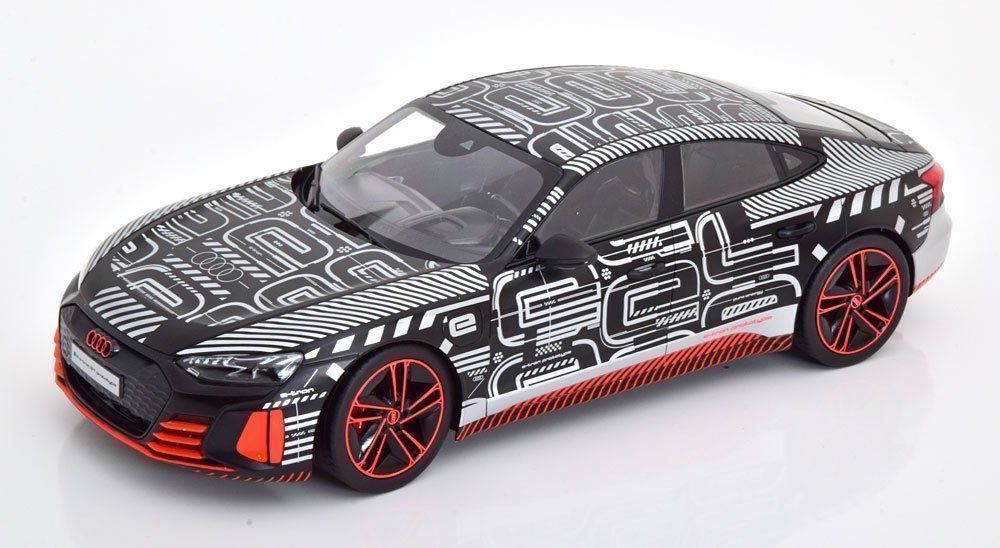 Audi Modellini d'auto: AUDI RS e-TRON 2021 PROTOTYP 1:18 NOREV – Nuovo e nell'imballaggio originale da Suhr venduto da Moebelsiralfred