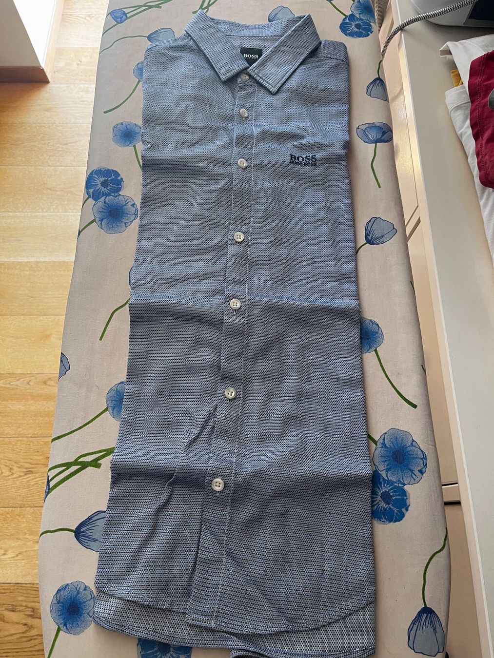 Hugo Boss Chemises: Hugo Boss - Chemise manche longue – D'occasion à Sion par pickik 2