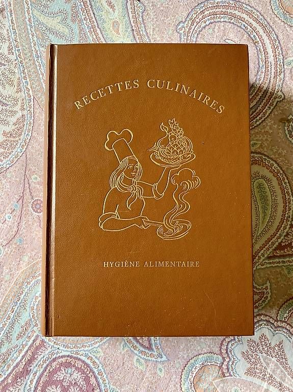 Livres: Recettes culinaires Neuchâtel 1974 – D'occasion à Montreux par Barber_Swiss_Vintage