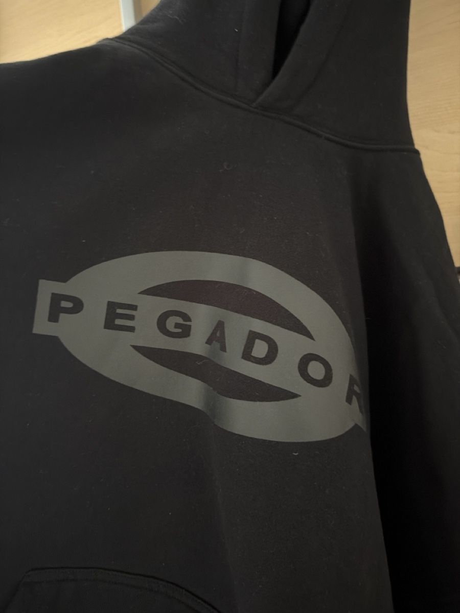 Pegador Pullover & Sweatshirts: Pegador Hoodie – Gebraucht aus Bad Ragaz von Nikis_Markt 1