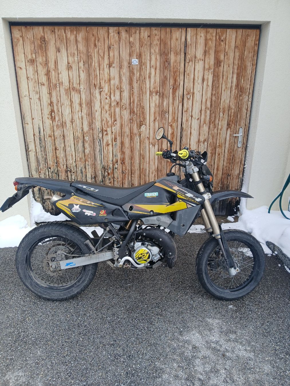 Husqvarna Strada: Ch racing (Husqvarna) – Usato da Montana venduto da Mick003 1