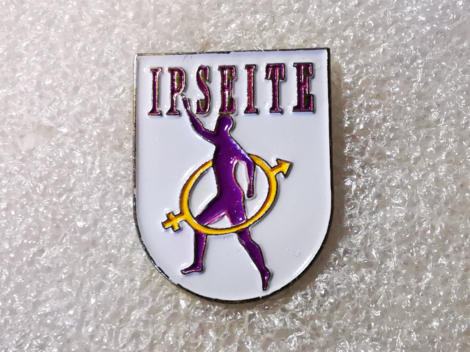 Placchette & Badge: Ansteckpin 38: Ipseite – Usato da Oppligen venduto da Pin-Fall-Shop