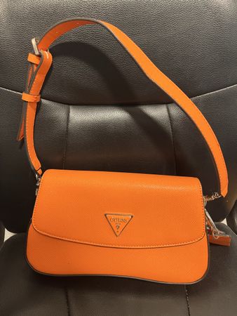 Guess Handtasche Orange Sommer-Edition neuwertig (58)