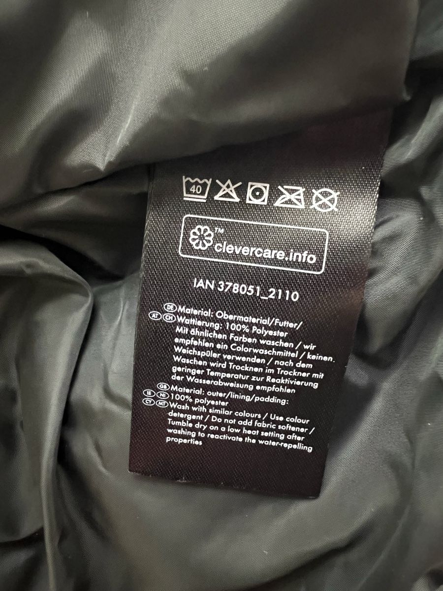 Giacche: Warme Herren-Steppjacke wattiert Gr. M 48/50 hellgrau – Usato da Dottikon venduto da Eyota2012 7