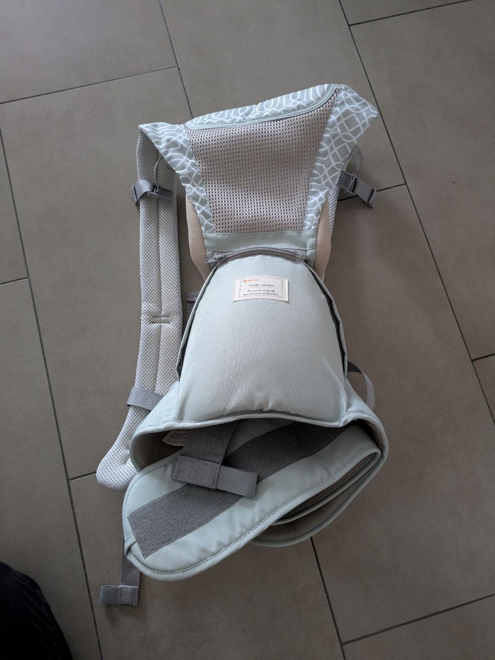 Marsupi portabebè: Babytrage mit Sitz – Nuovo (secondo la descrizione) da Frieswil venduto da hosme1988 1