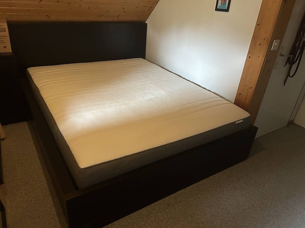Betten: IKEA MALM Bett 160x200 mit Matraze – Gebraucht aus Elgg von mel_72b9