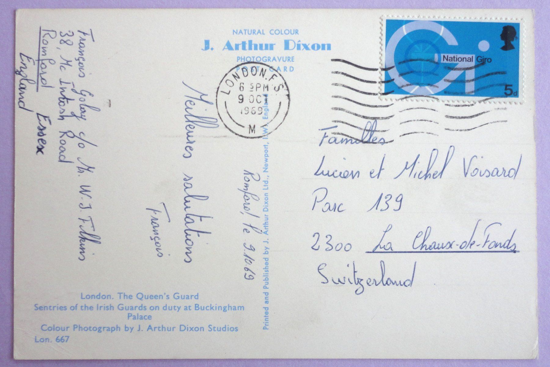 Cartoline postali: London, The Queen' s Guard – Usato da Fétigny venduto da Billy2miny 1