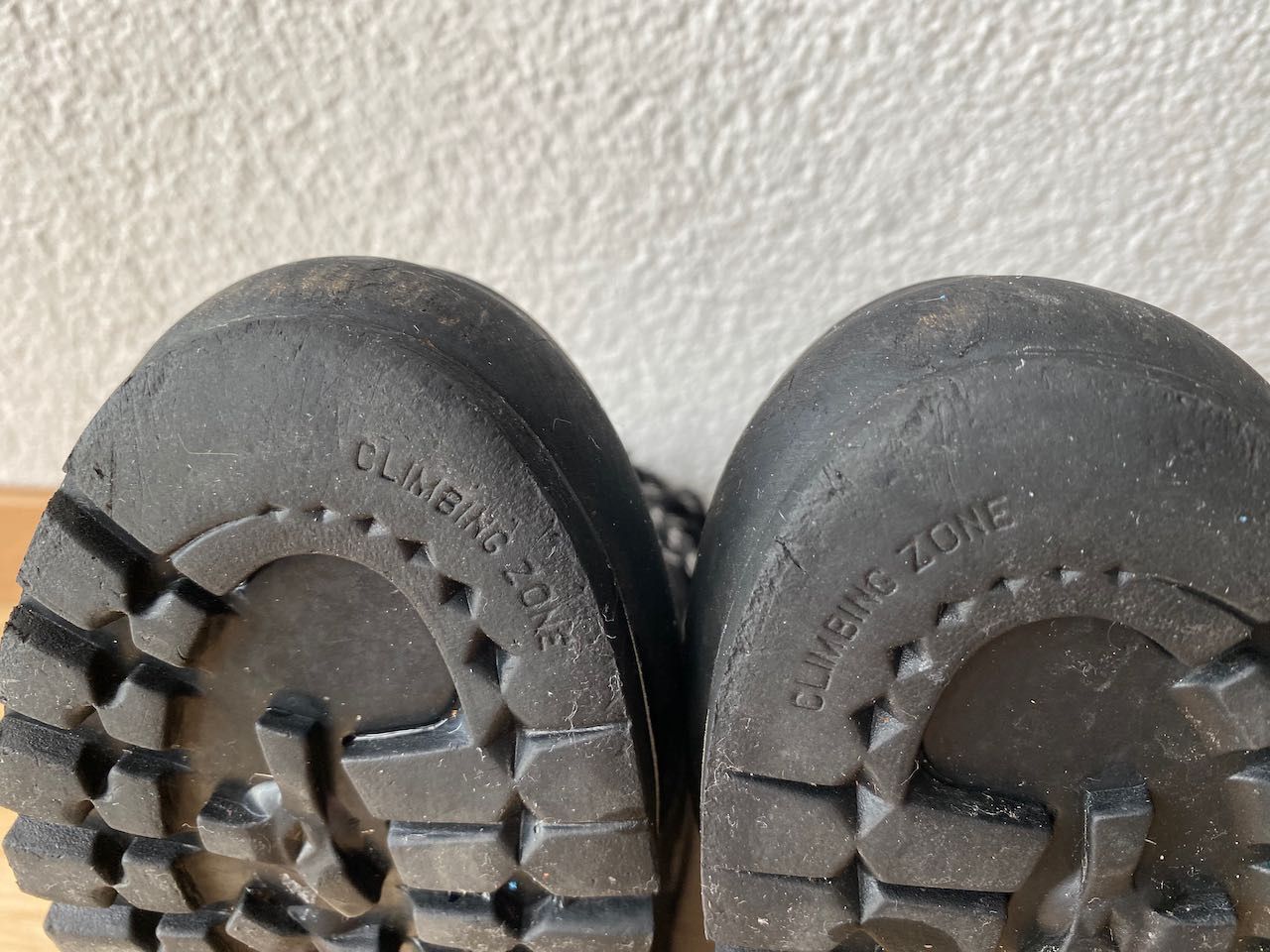 Mammut Scarpe da uomo: Mammut Gore-Tex Bergschuhe UK6.5/US7.5 – Usato da Bern venduto da dantheb 7
