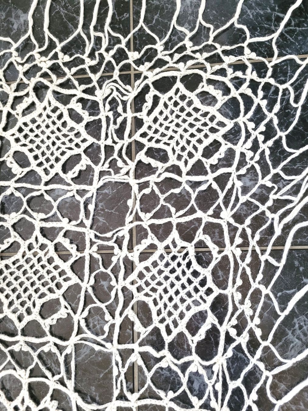 Foulards, Tücher & Schals: Wunderschöne Stola, Handarbeit, Anf. 1970er – Gebraucht aus Oberuzwil von rtr_wp6m 1
