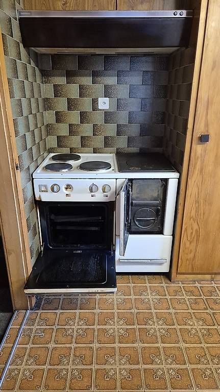 Cuisinières: Holzherd / Holzkochplatte – D'occasion à Basel par fos_7kgj 1