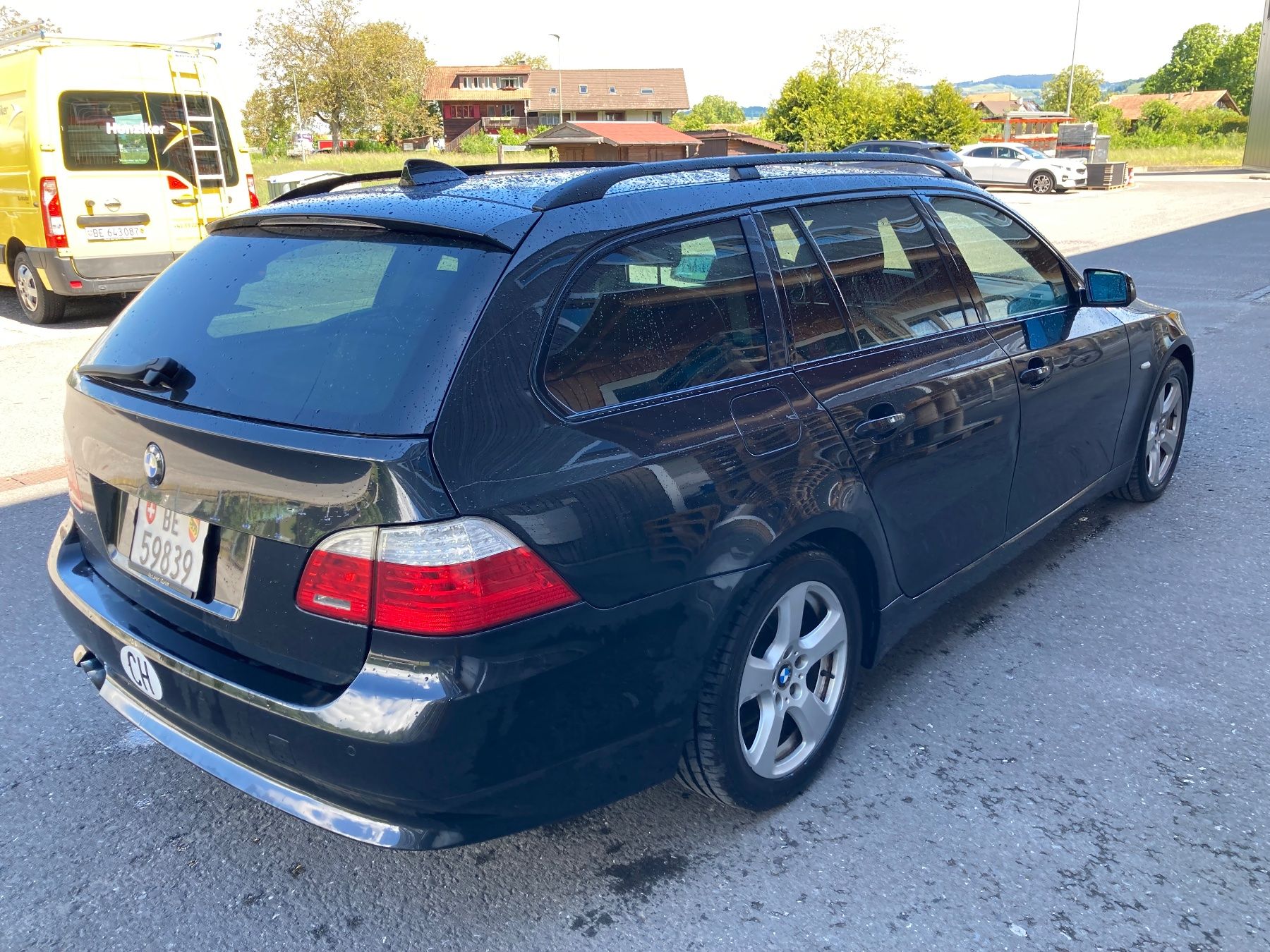 BMW Automobili: BMW 530xd Touring – Usato da Reutigen venduto da Sieaus 2