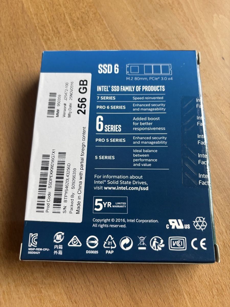 Intel Harddisks: SSD6 Intel – Neu (gemäss Beschreibung) aus Zug von Deks 1