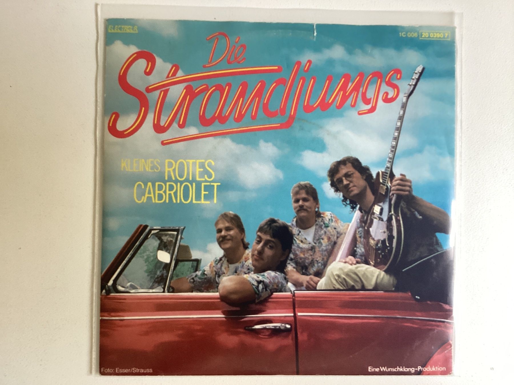 Dischi in vinile: Die Strandjungs Single - Kleines Rotes Cabriolet – Usato da Gutenswil venduto da Hamzian