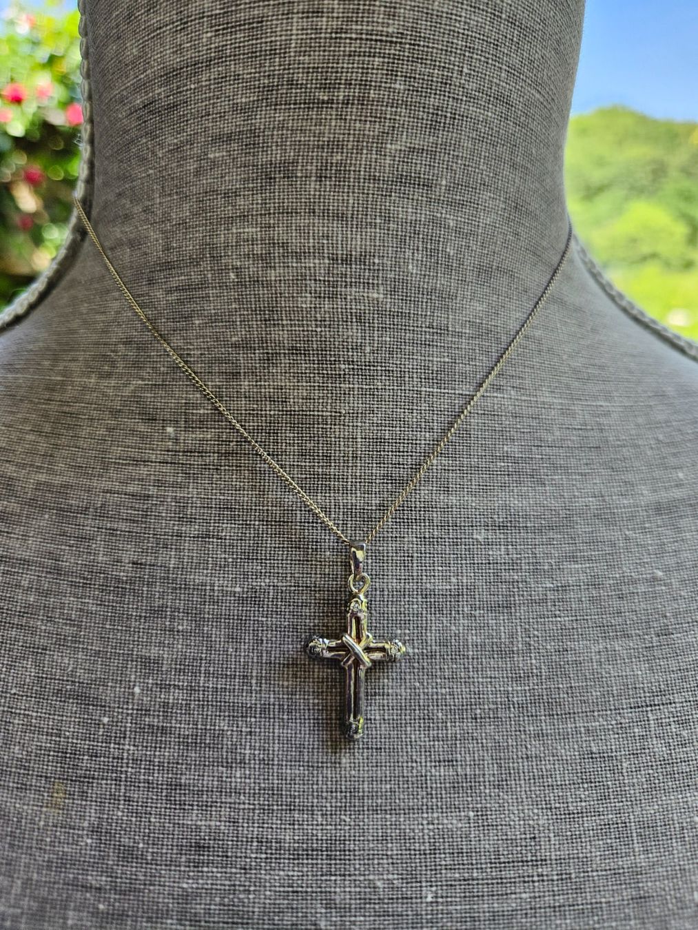 Catenine: Wunderschöne echt Sterling Silber Kreuz Kette – Usato da Gränichen venduto da Zmoonlight