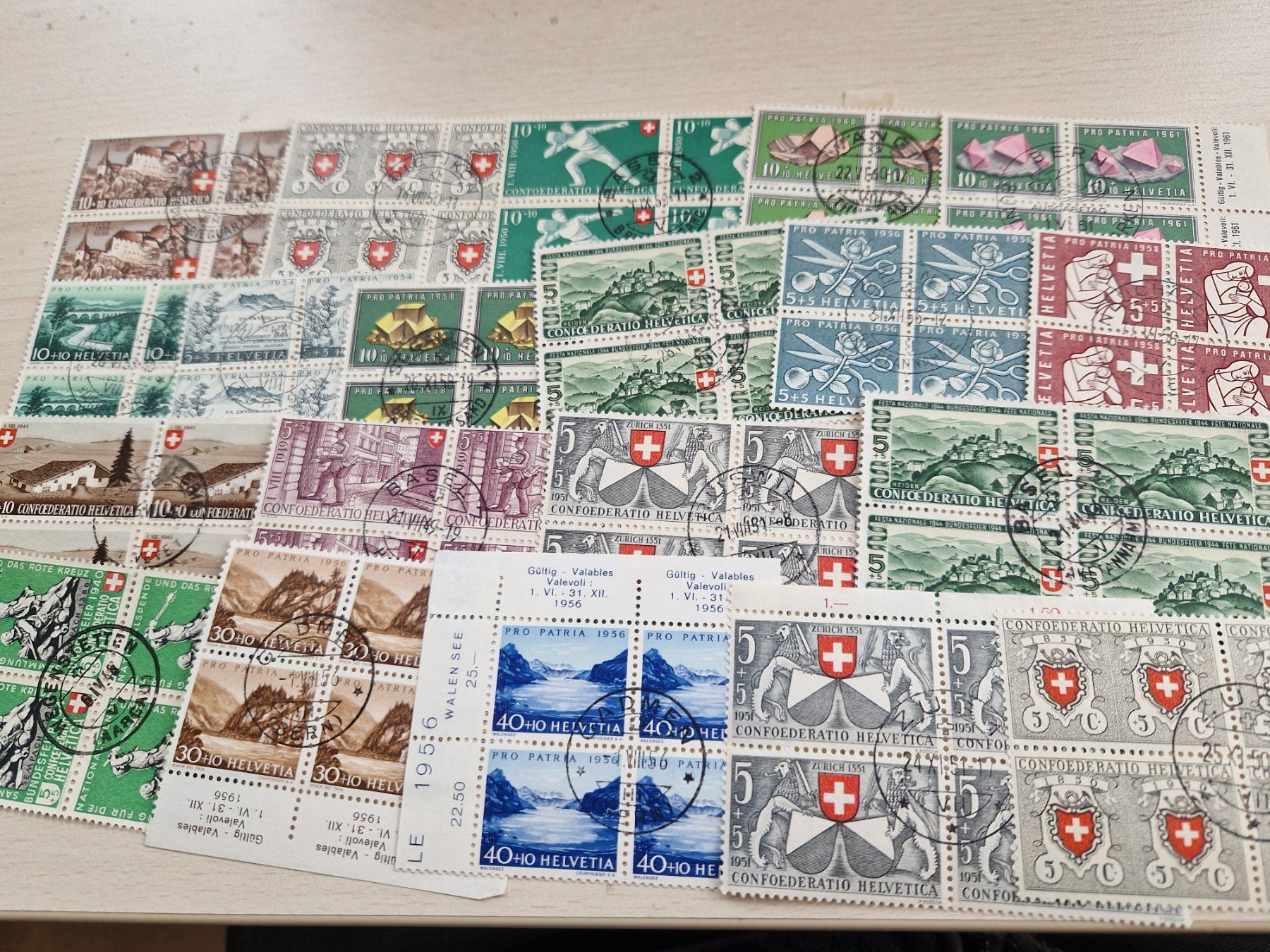 Tutti i francobolli: PP 4er Blöcke, Zentrumsstempel, ab 1.- – Usato da Burgdorf venduto da Glossy01