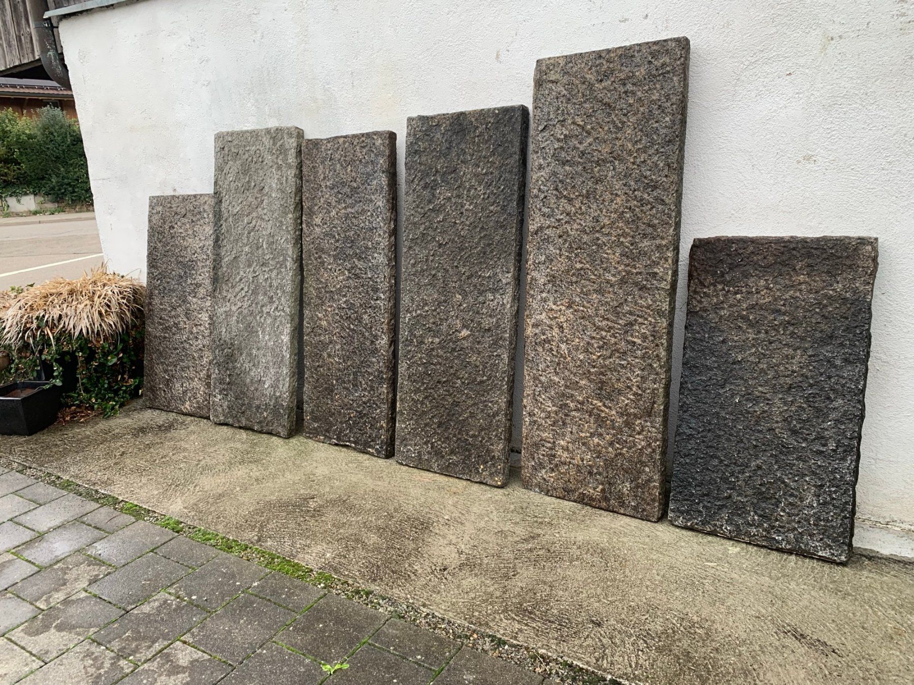 Rivestimenti per pavimenti: 6 Stück Granit Platten Mauerabdeckplatten Natursteinplatten – Usato da Wallisellen venduto da zappenduster 1