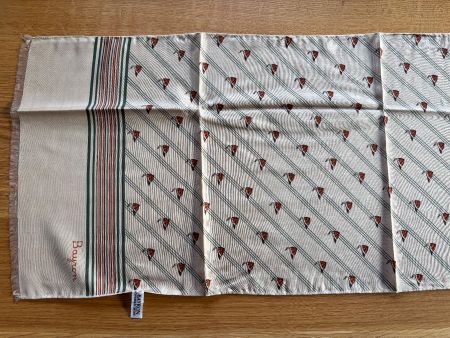 Foulard Seide, Bayron
