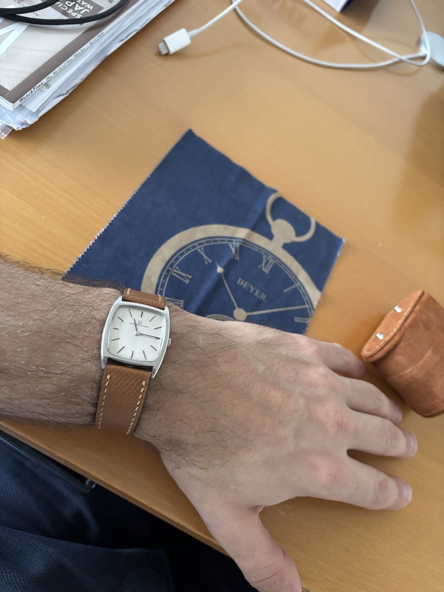 Universal Genève Orologi: Universal Geneve Armbanduhr – Usato da Bülach venduto da fisch033 3