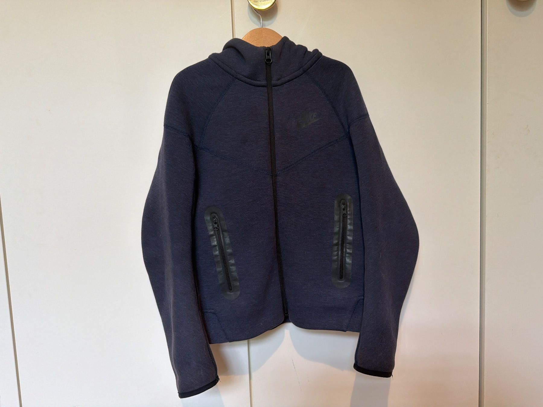 Nike Vestes & Manteaux: Veste Nike Tech Fleece  S – D'occasion à Onex par Admin1