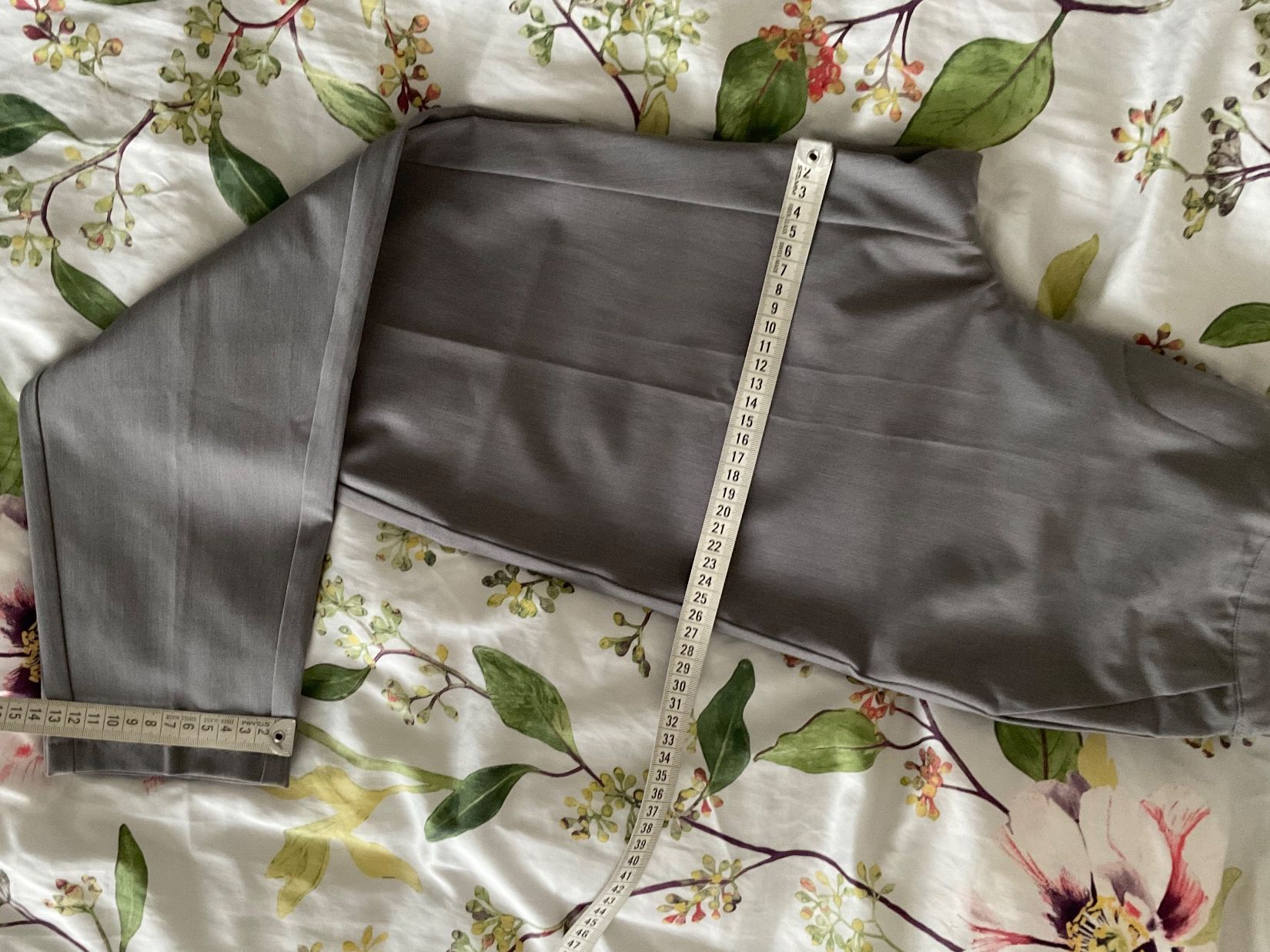 Pantaloni: Object schöne Hose Gr 34 grau – Nuovo (secondo la descrizione) da Urdorf venduto da alda02 6