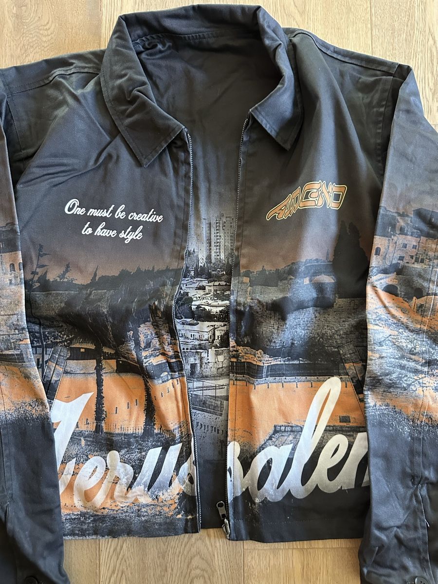 Jacken: Reversable Jacket – Neu und originalverpackt aus Seltisberg von izz_8xth 1