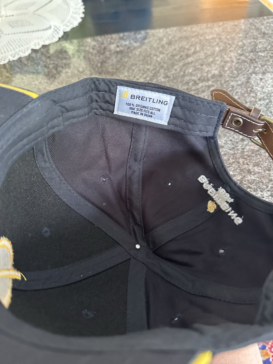 Copricapi, berretti & cappellini: Breitling Caps – Usato da Morbio Inferiore venduto da Ecod 2